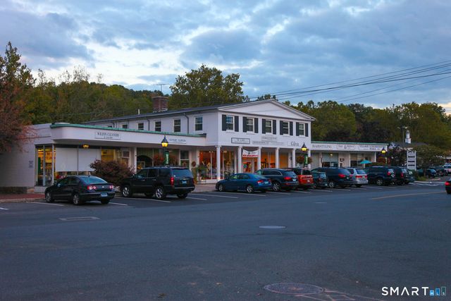 43 Village Walk 43, Wilton, CT 06897