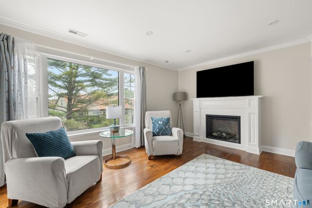 43 Village Walk 43, Wilton, CT 06897