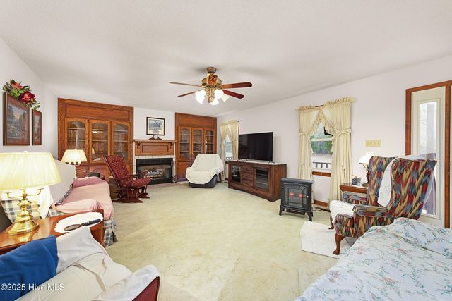 610 State Camp Road, Vanceboro, NC 28586