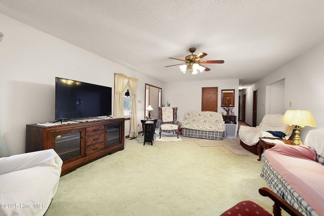 610 State Camp Road, Vanceboro, NC 28586