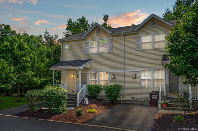 1 Lake Ridge Drive, Middletown, NY 10940