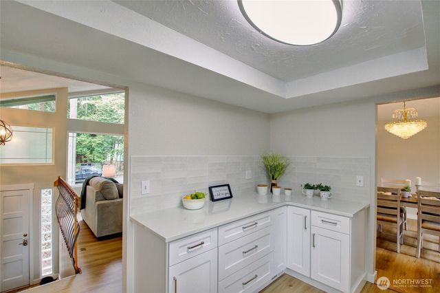 14129 60th Avenue W, Edmonds, WA 98026