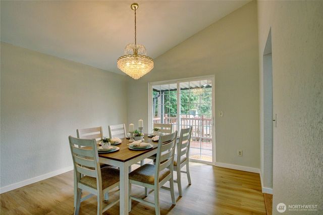 14129 60th Avenue W, Edmonds, WA 98026