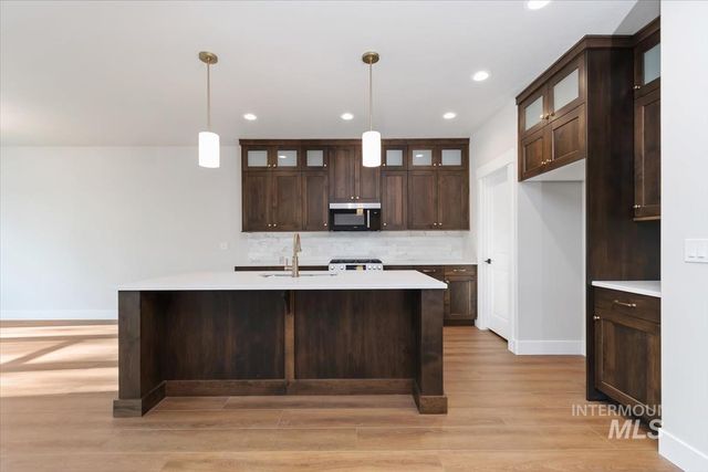 3321 Helios St., Caldwell, ID 83607