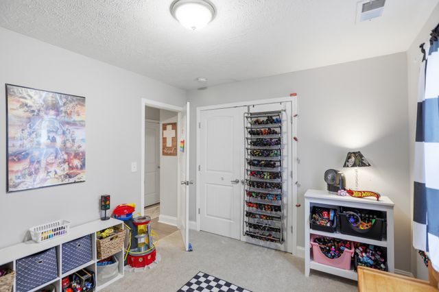 458 Laramie Dr, Springfield, TN 37172