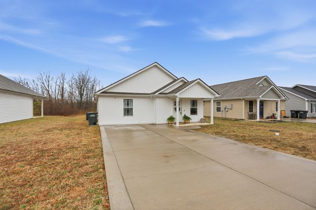 458 Laramie Dr, Springfield, TN 37172