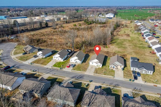 458 Laramie Dr, Springfield, TN 37172