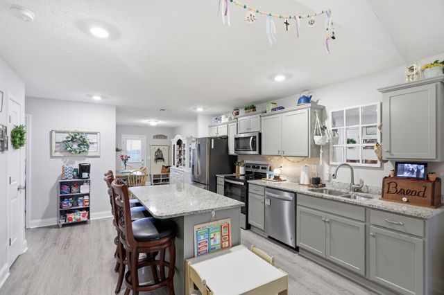 458 Laramie Dr, Springfield, TN 37172