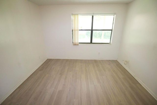 3849 Harwood Street, West Palm Beach, FL 33403