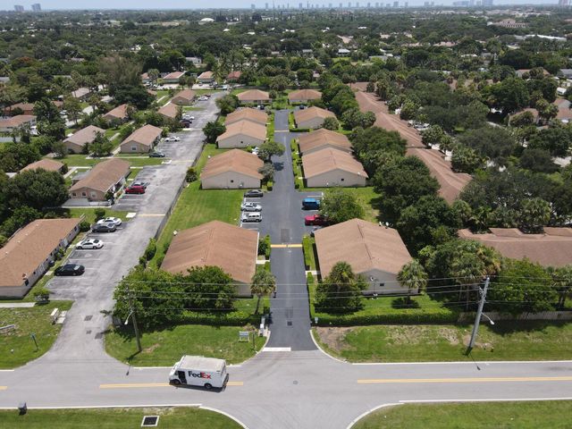 3849 Harwood Street, West Palm Beach, FL 33403