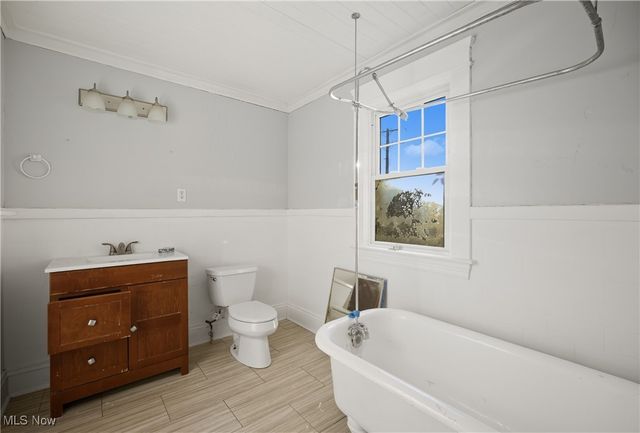 3227 Trowbridge Avenue, Cleveland, OH 44109