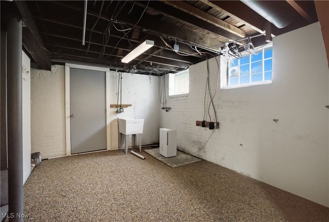 3227 Trowbridge Avenue, Cleveland, OH 44109