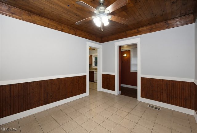 3227 Trowbridge Avenue, Cleveland, OH 44109