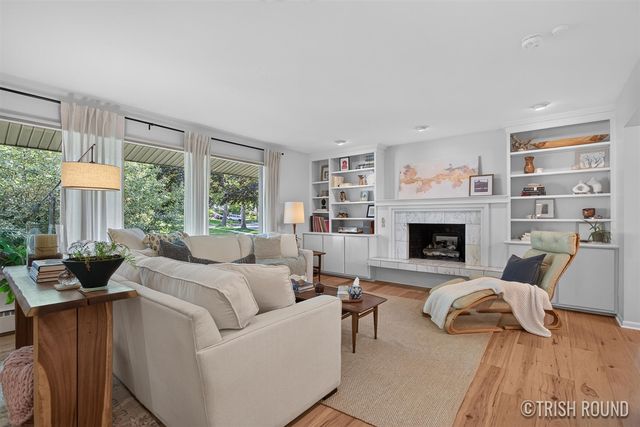 518 Russwood Street, Grand Rapids, MI 49505