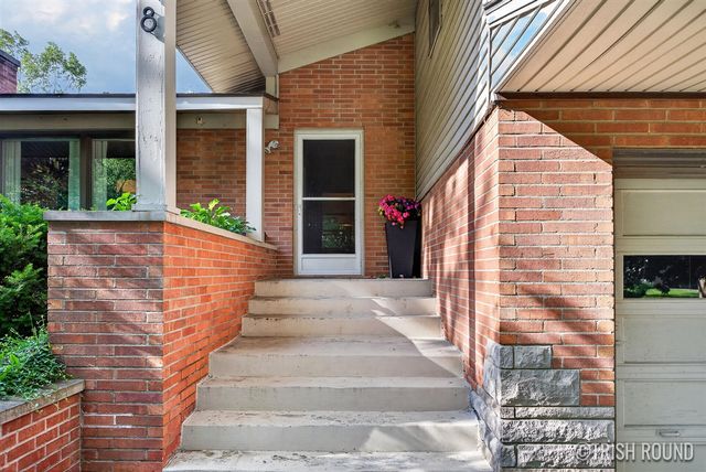 518 Russwood Street, Grand Rapids, MI 49505