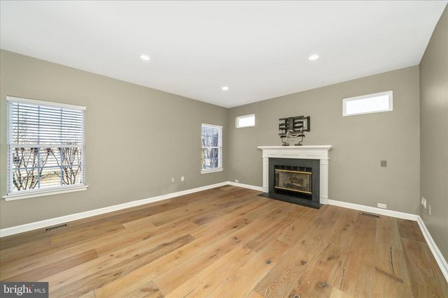 601 HUNTOVER LN, Frederick, MD 21703