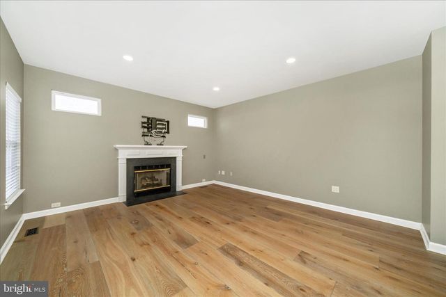 601 HUNTOVER LN, Frederick, MD 21703