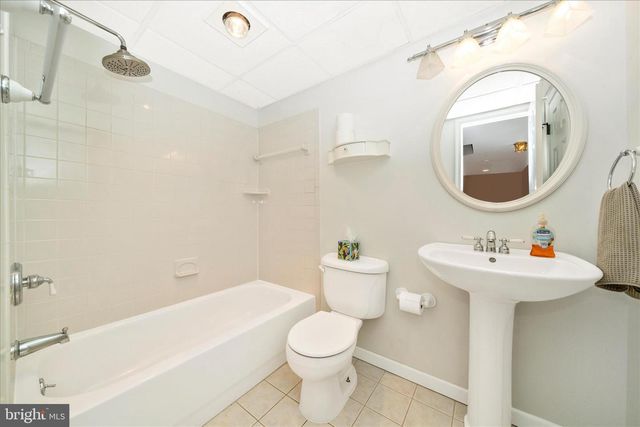 601 HUNTOVER LN, Frederick, MD 21703