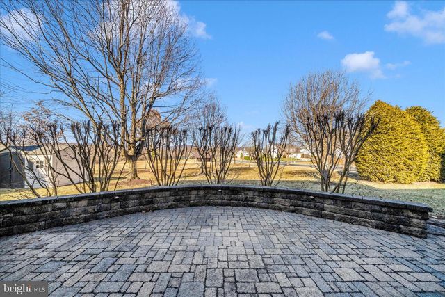 601 HUNTOVER LN, Frederick, MD 21703