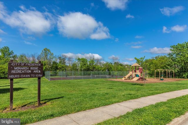 601 HUNTOVER LN, Frederick, MD 21703