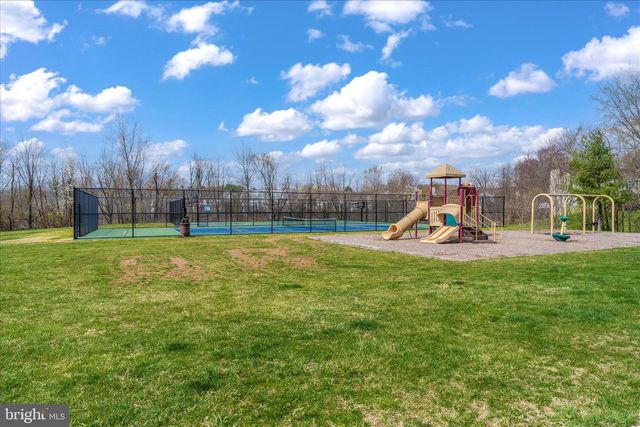 601 HUNTOVER LN, Frederick, MD 21703