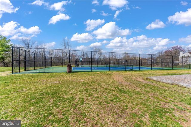 601 HUNTOVER LN, Frederick, MD 21703