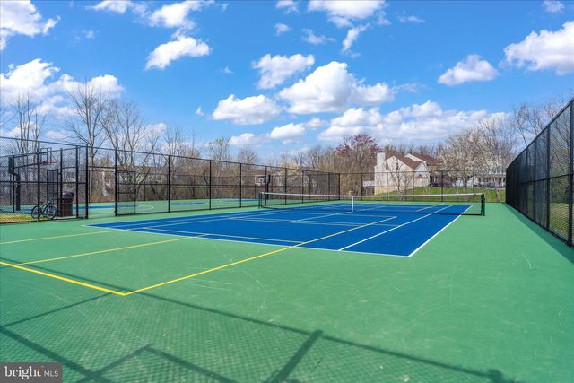 601 HUNTOVER LN, Frederick, MD 21703