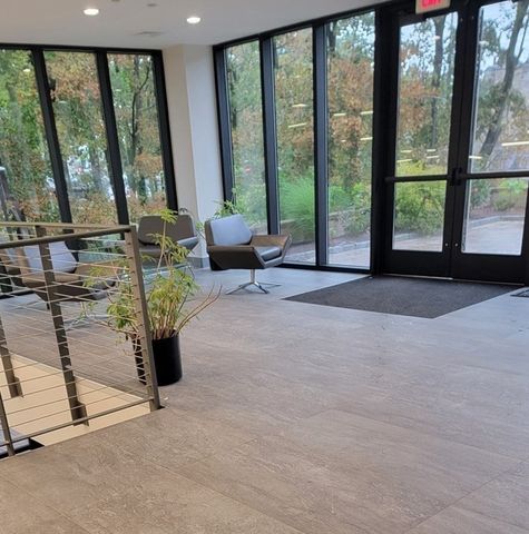 999 Hancock St 508, Quincy, MA 02169