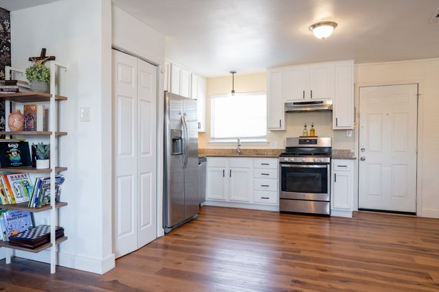 4221 Hyde Park Drive, Mesquite, TX 75150