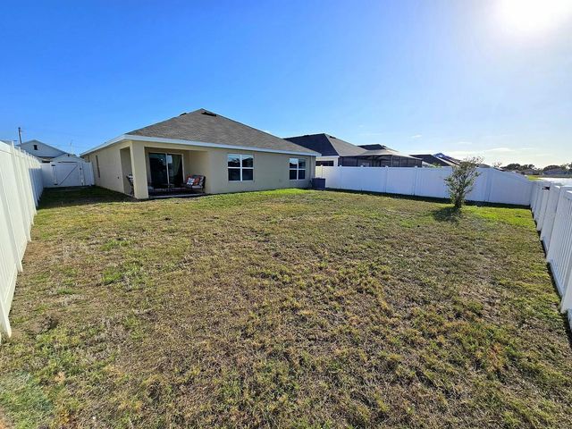 1026 GOLDEN SHINER AVENUE, Ruskin, FL 33570