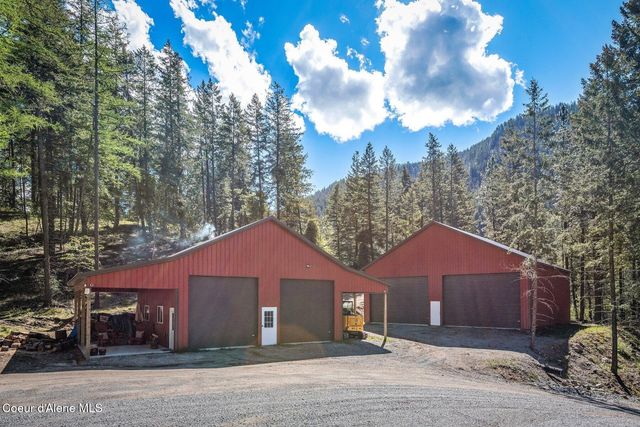 202 TRESTLE CREEK LN, Hope, ID 83836