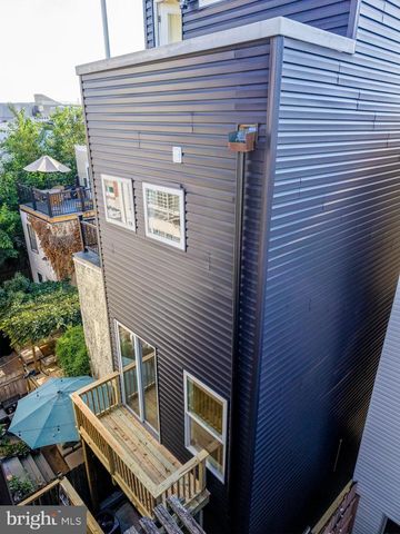 1031 S FAIRHILL ST, Philadelphia, PA 19147