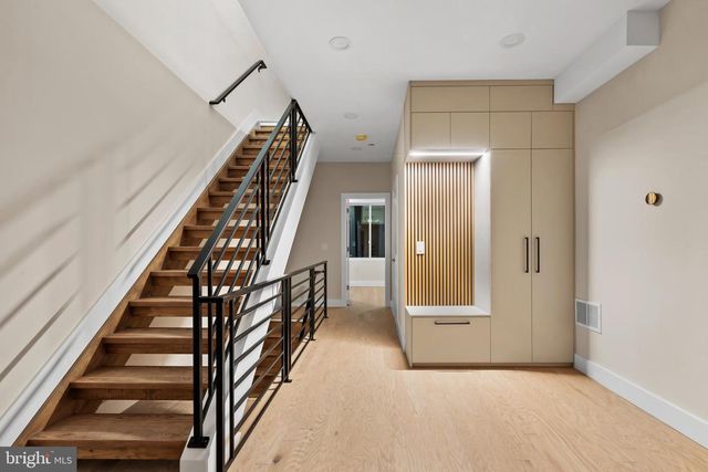 1031 S FAIRHILL ST, Philadelphia, PA 19147