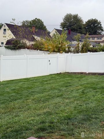 12 W Iselin Parkway, Iselin, NJ 08830