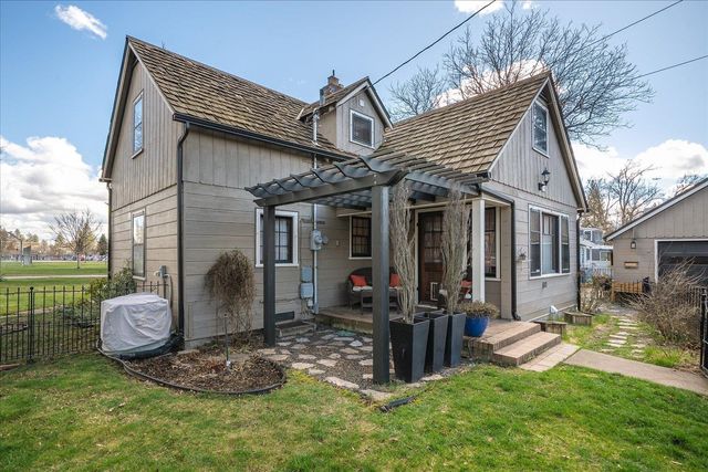 3627 N AUDUBON St, Spokane, WA 99205