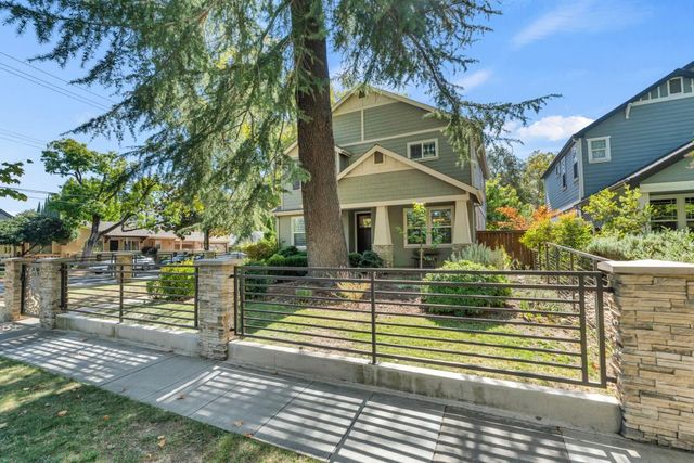 3846 T St, Sacramento, CA 95816