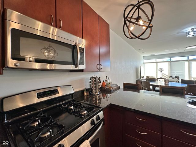 802 N Meridian Street 204, Indianapolis, IN 46204