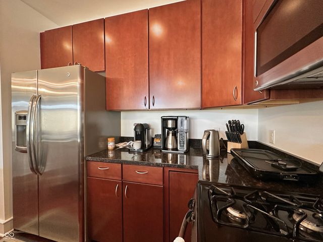 802 N Meridian Street 204, Indianapolis, IN 46204