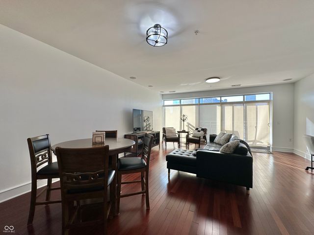 802 N Meridian Street 204, Indianapolis, IN 46204