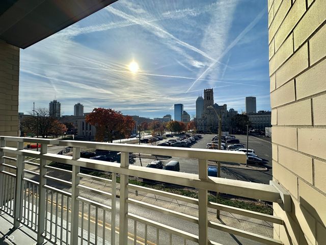 802 N Meridian Street 204, Indianapolis, IN 46204