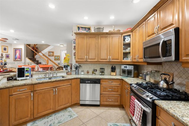 2955 NW 126th Avenue 5-104, Sunrise, FL 33323