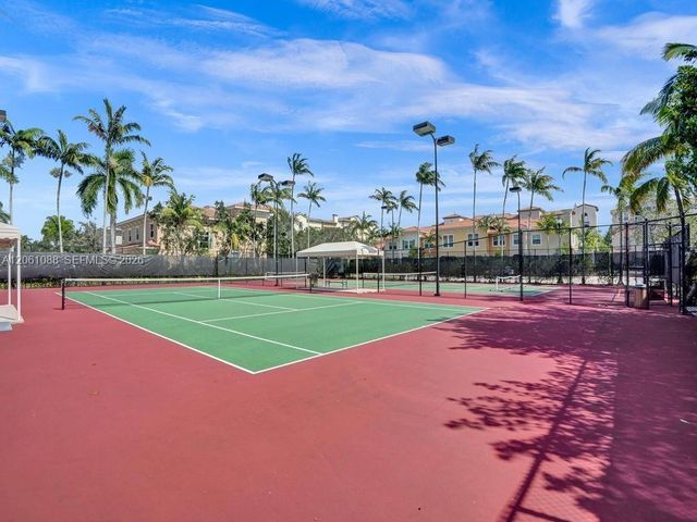 2955 NW 126th Avenue 5-104, Sunrise, FL 33323