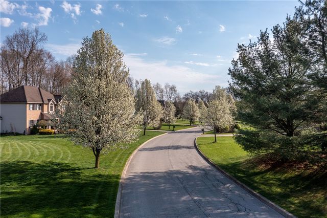 Lot 44 Pierce Bluffs Dr, Hermitage, PA 16148