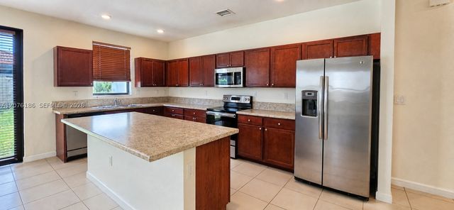 191 SE 35th Ave, Homestead, FL 33033