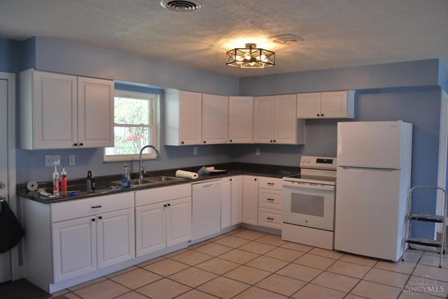 1707 Parker Road, Milford, OH 45150