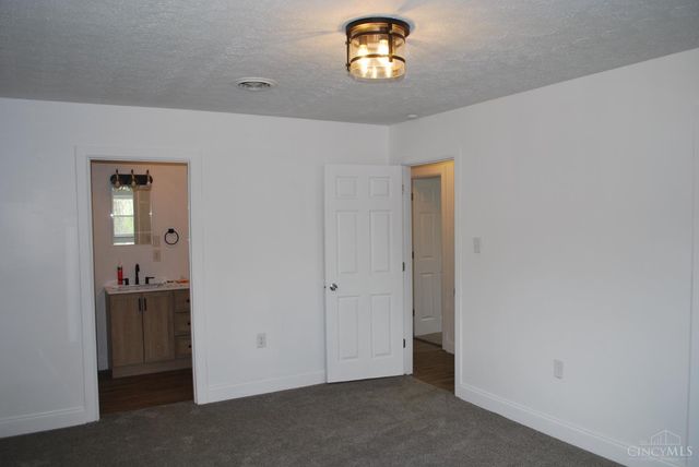 1707 Parker Road, Milford, OH 45150