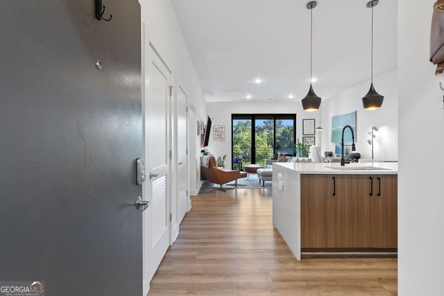 112 Rogers Street NE 410, Atlanta, GA 30317