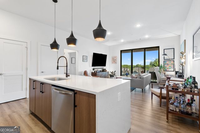 112 Rogers Street NE 410, Atlanta, GA 30317