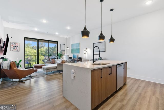 112 Rogers Street NE 410, Atlanta, GA 30317