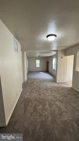 5517 DEER POND LN, Suitland, MD 20746